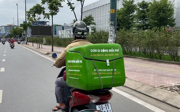 “Cơm di động” và những Lục Vân Tiên thời đại