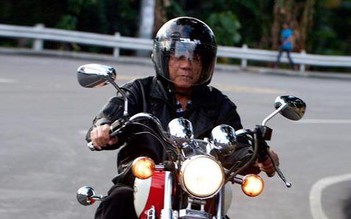 Tổng thống Philippines Duterte bị tai nạn mô tô
