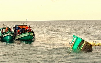 Cà Mau: Tìm thấy thi thể ngư dân mất tích trên biển do chìm tàu