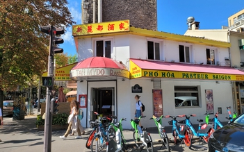 Ăn món Việt 'phủ phê' ở quận 13 Paris