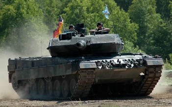 Lập trường của Đức về chuyển giao xe tăng Leopard cho Ukraine ra sao?
