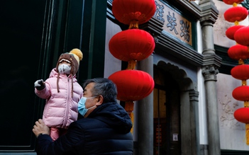 Dân số giảm lần đầu sau 60 năm, Trung Quốc đau đầu khuyến khích sinh con