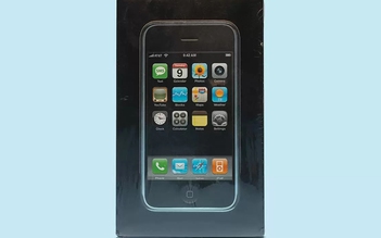 Chiếc iPhone gốc được bán với giá hơn 35.000 USD