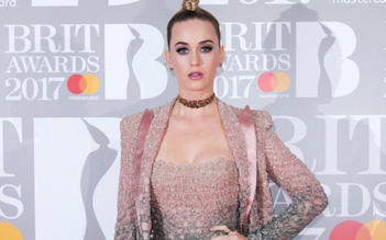 Ngắm nhìn những bộ cánh đẹp nhất tại Brit Awards 2017