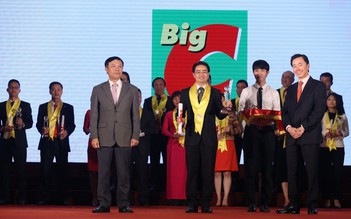 Big C nhận danh hiệu Doanh nghiệp Rồng Vàng 2016