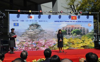 Tranh Gạo Quỳnh Vy đến Osaka - Nhật Bản giữa mùa hoa đào rực rỡ
