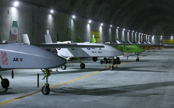 Mỹ tìm cách siết nguồn, chặn Iran gửi UAV cho Nga