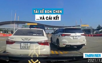 Tài xế Toyota Fortuner bon chen, giành làn vào trạm thu phí trên cao tốc