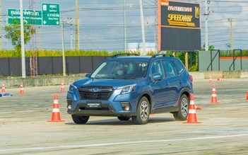 'Vần vô lăng' Subaru Forester 2023 trên đường đua: Đã lái 'hay' còn an toàn