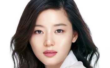 Jun Ji Hyun quyên góp 100 triệu won sau khi bị chỉ trích keo kiệt