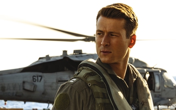 ​​Glen Powell: Diễn viên thành phi công đời thực nhờ đóng ‘Top Gun: Maverick’ cùng Tom Cruise