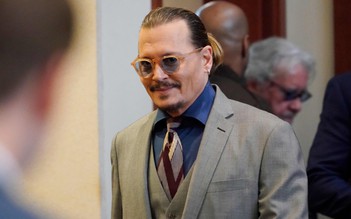 Quản lý cũ tiết lộ các hãng phim không muốn mời Johnny Depp