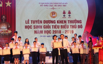Hà Nội vinh danh hơn 1.000 học sinh tiêu biểu