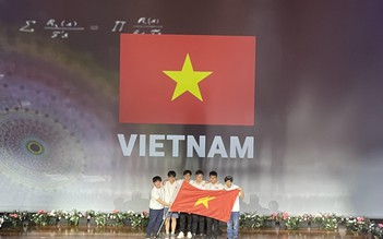 Học sinh Việt Nam giành huy chương vàng, đạt điểm tuyệt đối Olympic toán học quốc tế