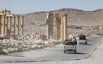 Quân đội Syria giành lại thành cổ Palmyra lần 2 từ IS