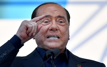 Cựu thủ tướng Ý Berlusconi dương tính với Covid-19