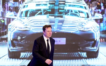 Tỉ phú Elon Musk trở thành người đầu tiên trên thế giới mất 200 tỉ USD?