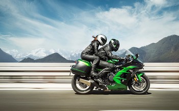 Kawasaki Ninja H2 SX - siêu mô tô mạnh hơn cả ‘quái thú’