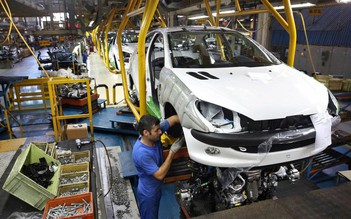 Ngành công nghiệp ô tô Iran ‘hôn mê sâu’ sau khi bị Mỹ cấm vận