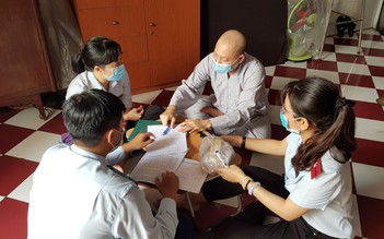 TP.HCM: Họp báo vụ 9 bệnh nhân nhập viện sau khi ăn Pate Minh Chay