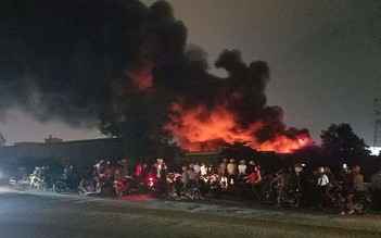TP.HCM: Cháy lớn trong Khu công nghiệp Tân Tạo, phát ra nhiều tiếng nổ