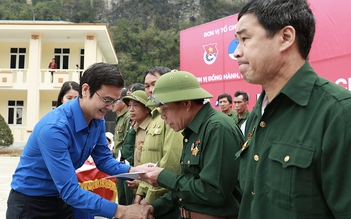 Tri ân người dân mặt trận Vị Xuyên trong chương trình Tháng Ba biên giới