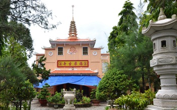 Độc đáo đình, chùa, miếu miền Tây: Vườn kinh đá có một không hai ở chùa Phước Hậu