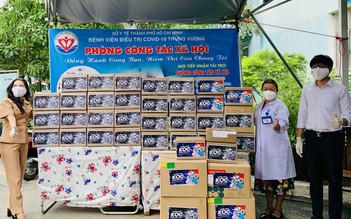 Tặng thuốc điều trị Covid-19 cho các tỉnh, thành