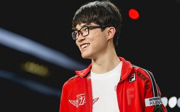 Faker: 'Khi nhìn thấy Ambition ngồi suy nghĩ trên ghế, tôi đã thực sự sợ hãi'