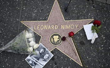 Nhiều người tiếc thương Leonard Nimoy