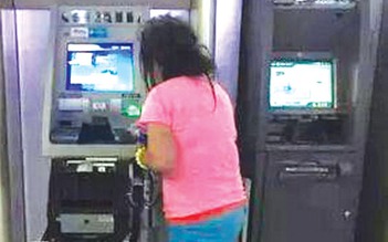 Nuốt thẻ, trụ ATM 'lãnh đủ'