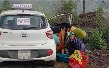 Nóng trên mạng xã hội: 'Mưa tim' cho nam tài xế taxi bất ngờ thành bà đỡ