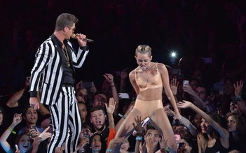 Miley Cyrus thừa nhận sợ những lời ác ý của khán giả
