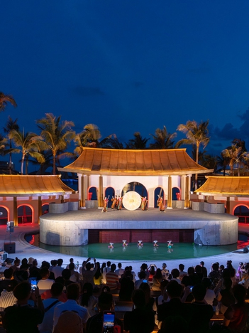 Độc đáo nhà hát múa rối bên biển lần đầu tiên có tại Việt Nam