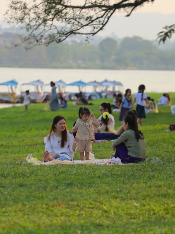 Điểm hẹn check-in bên bờ sông Hương đang gây sốt