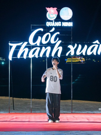 'Góc Thanh Xuân' hấp dẫn giới trẻ Hạ Long
