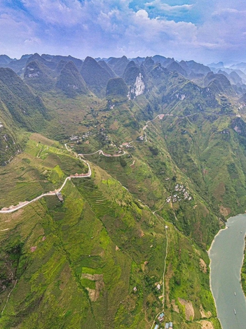 Khách Anh nói Việt Nam 'tuyệt vời hơn Thái Lan'