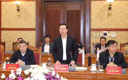 Triển khai chương trình làm việc của Bộ Chính trị, Ban Bí thư năm 2023 Triển khai chương trình làm việc của Bộ Chính trị, Ban Bí thư năm 2023