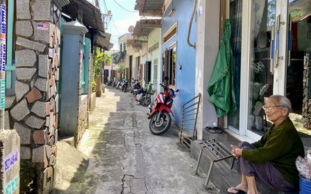 Mỏi mòn chờ một tuyến đường Mỏi mòn chờ một tuyến đường