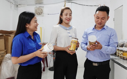 Khởi nghiệp từ bột ngũ cốc và trà gạo lứt hoa nhài Khởi nghiệp từ bột ngũ cốc và trà gạo lứt hoa nhài