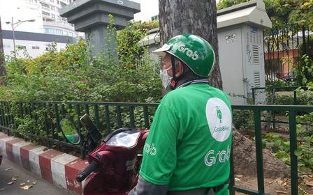 Grab tăng giá: Tài xế thở phào, người dùng đắn đo Grab tăng giá: Tài xế thở phào, người dùng đắn đo