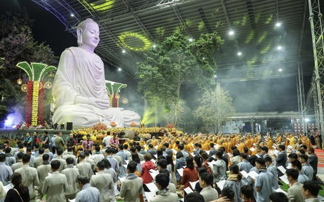 Ngày Phật thành đạo mùng 8 tháng chạp: Hiểu về giác ngộ, sống vị tha