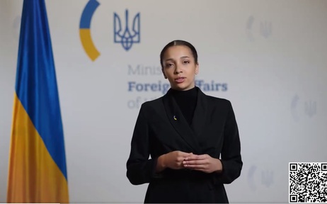 Bộ Ngoại giao Ukraine ra mắt nữ phát ngôn viên được tạo từ AI