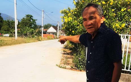 Chuyện tử tế: Lão nông hiến 500 m2 đất làm đường