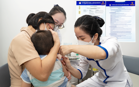 VNVC ra mắt vắc xin phòng não mô cầu cho trẻ từ 6 tuần tuổi