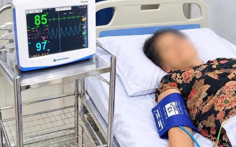 20 phút sau khi ăn nấm tràm và cua, người phụ nữ nguy kịch