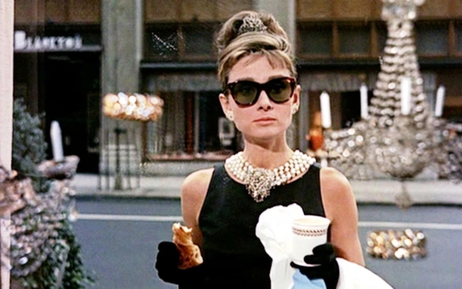 Sau 65 năm, loạt bí mật hậu trường của 'Breakfast at Tiffany's' bất ngờ được hé lộ