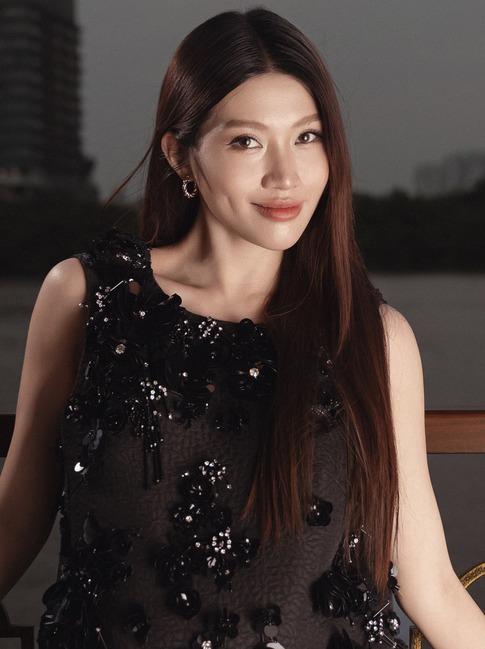 Lên đồ dự tiệc những ngày cuối năm cùng 3 gam màu ai cũng mặc