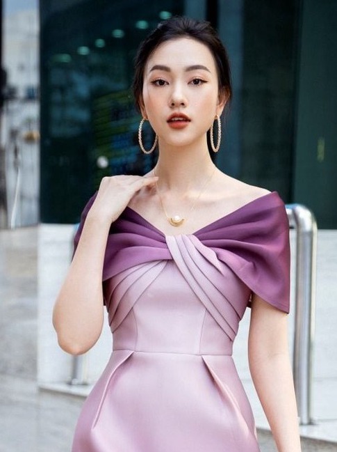 Sức hút từ trang phục loang màu, tạo 'bản sắc' đầy cá tính