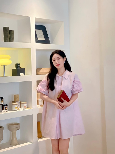 Đầm sơ mi - lựa chọn hoàn hảo cho cô nàng công sở hiện đại